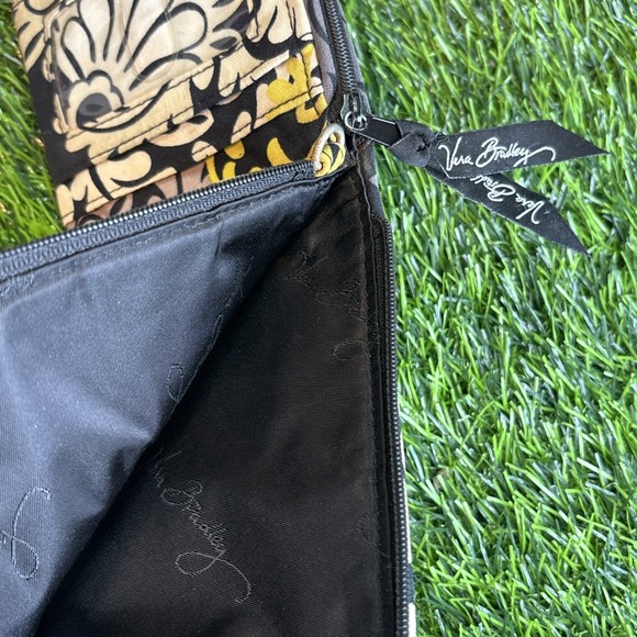 Vera Bradley Quilted Zip Wallet Black Gray Yellow Floral w/ Ring Pull - Picture 6 of 8